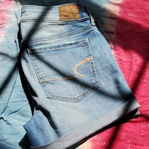 American Eagle Jean Shorts Size 6